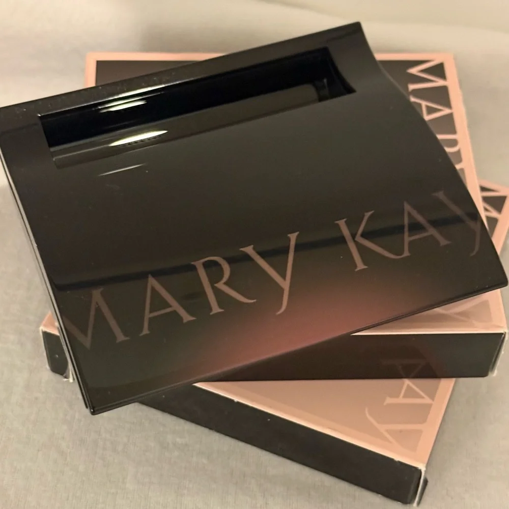 Mary Kay Refillable Custom Elegant Black Makeup Compact Lot of 2 Empty